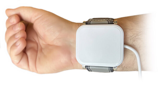 HYDRO 4 HEALTH® | LASER ATP WRISTBAND (POLSBAND)